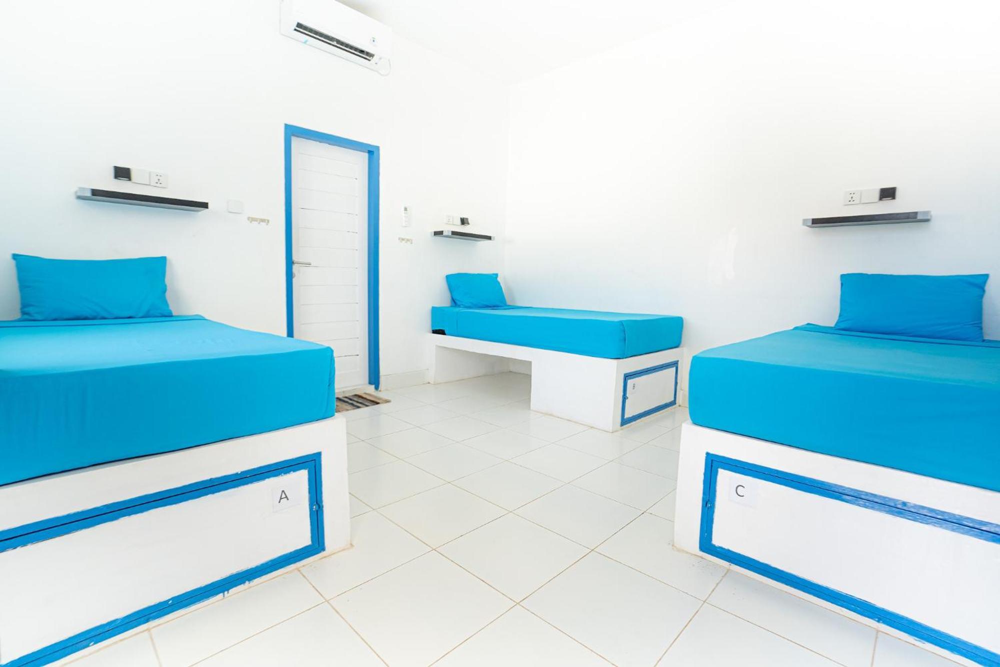 Atlas Gili Party Hostel Τζίλι Τραγουανγκάν Εξωτερικό φωτογραφία