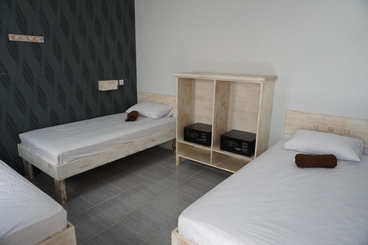 Atlas Gili Party Hostel Τζίλι Τραγουανγκάν Εξωτερικό φωτογραφία