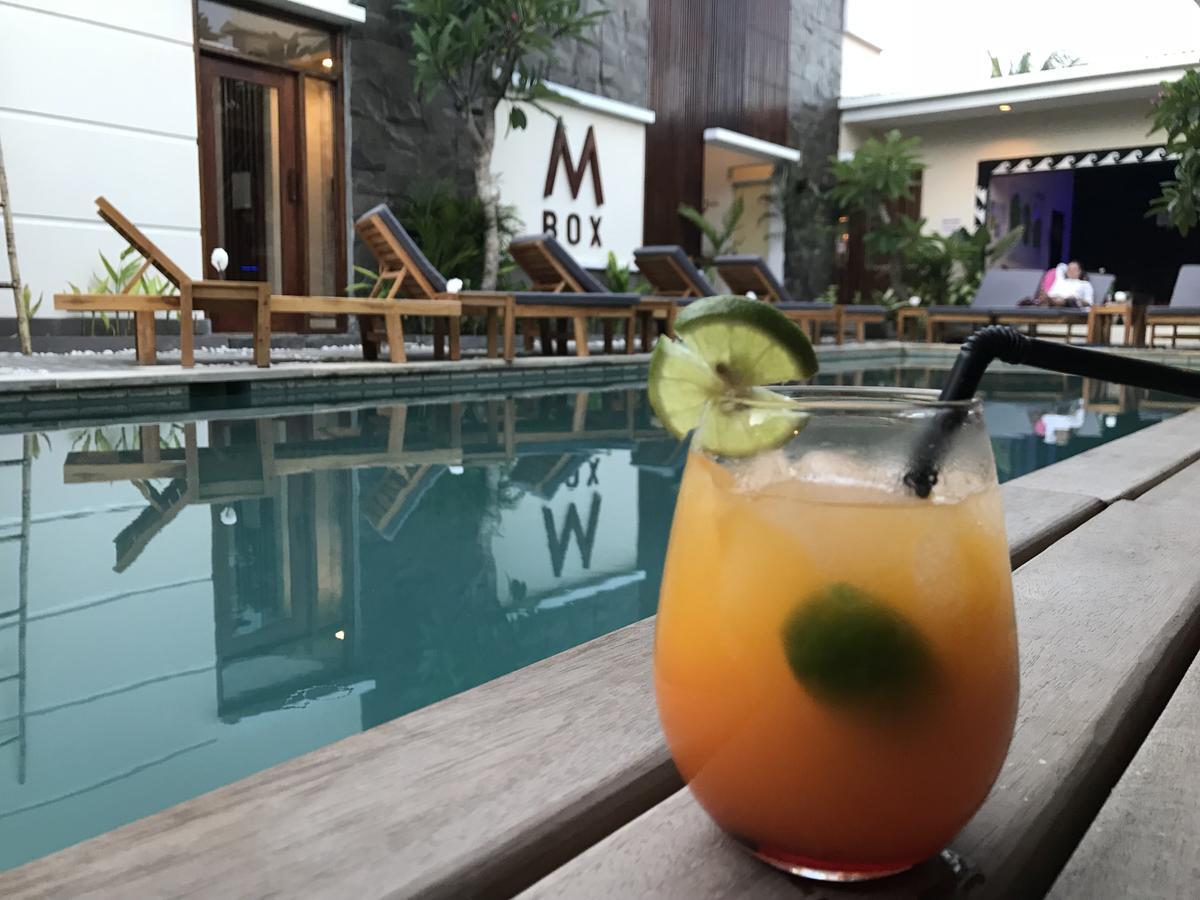 Atlas Gili Party Hostel Τζίλι Τραγουανγκάν Εξωτερικό φωτογραφία